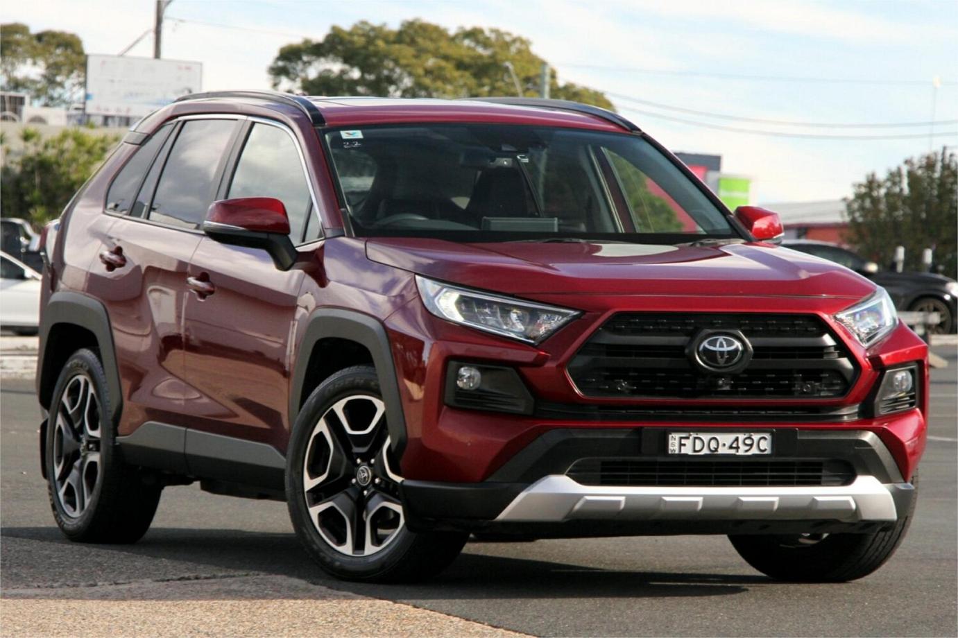 2019 TOYOTA RAV4 EDGE