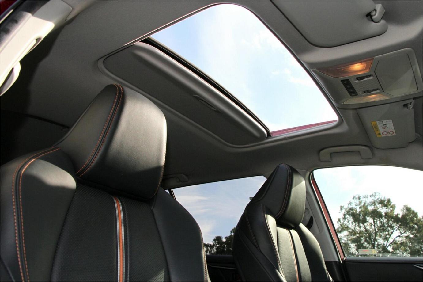 2019 TOYOTA RAV4 EDGE-5