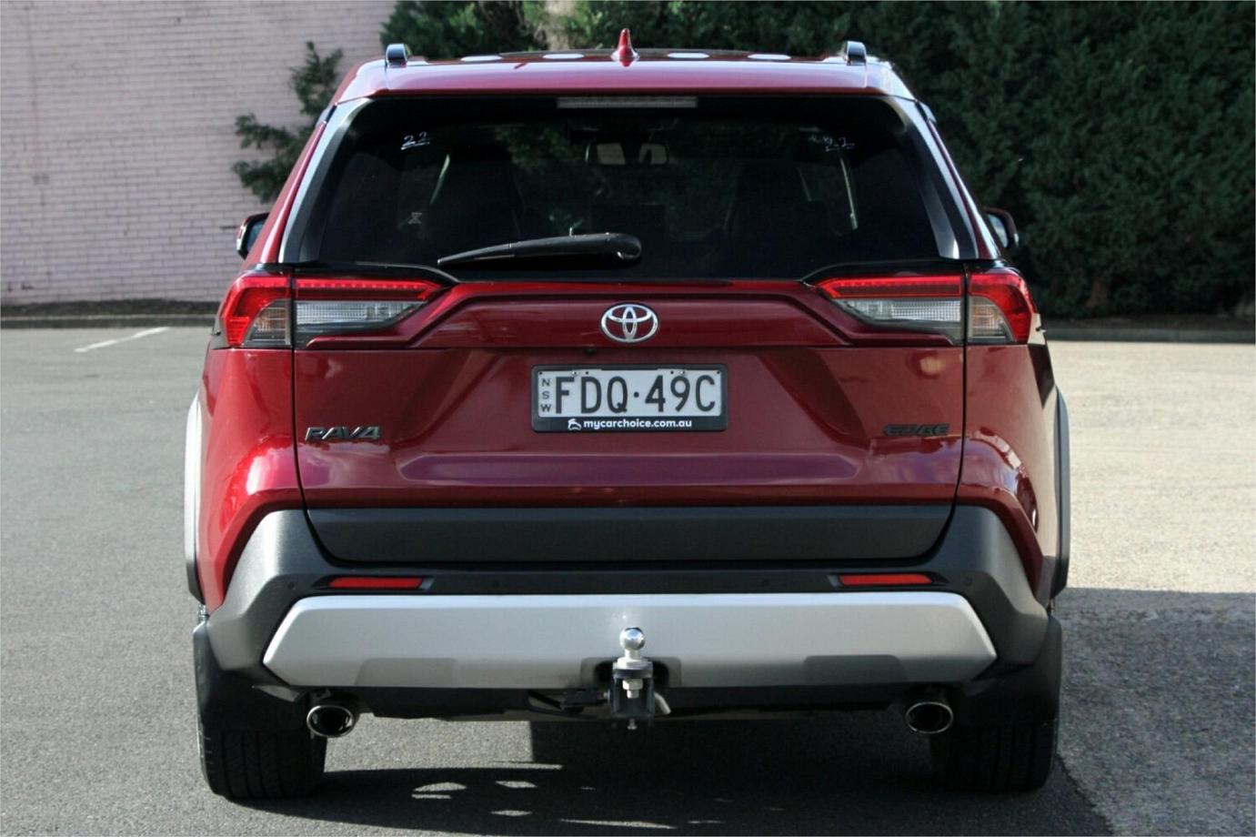2019 TOYOTA RAV4 EDGE-17