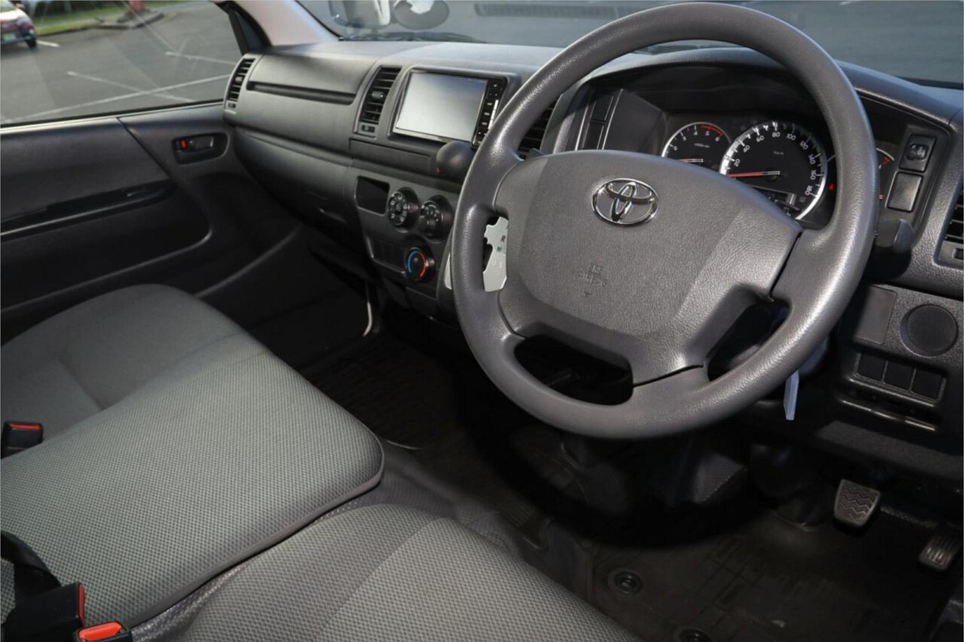 2019 Toyota Hiace Dx (camper Kit)-22