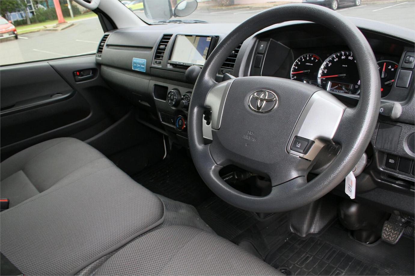 2020 Toyota Hiace Dx (camper Kit)-27