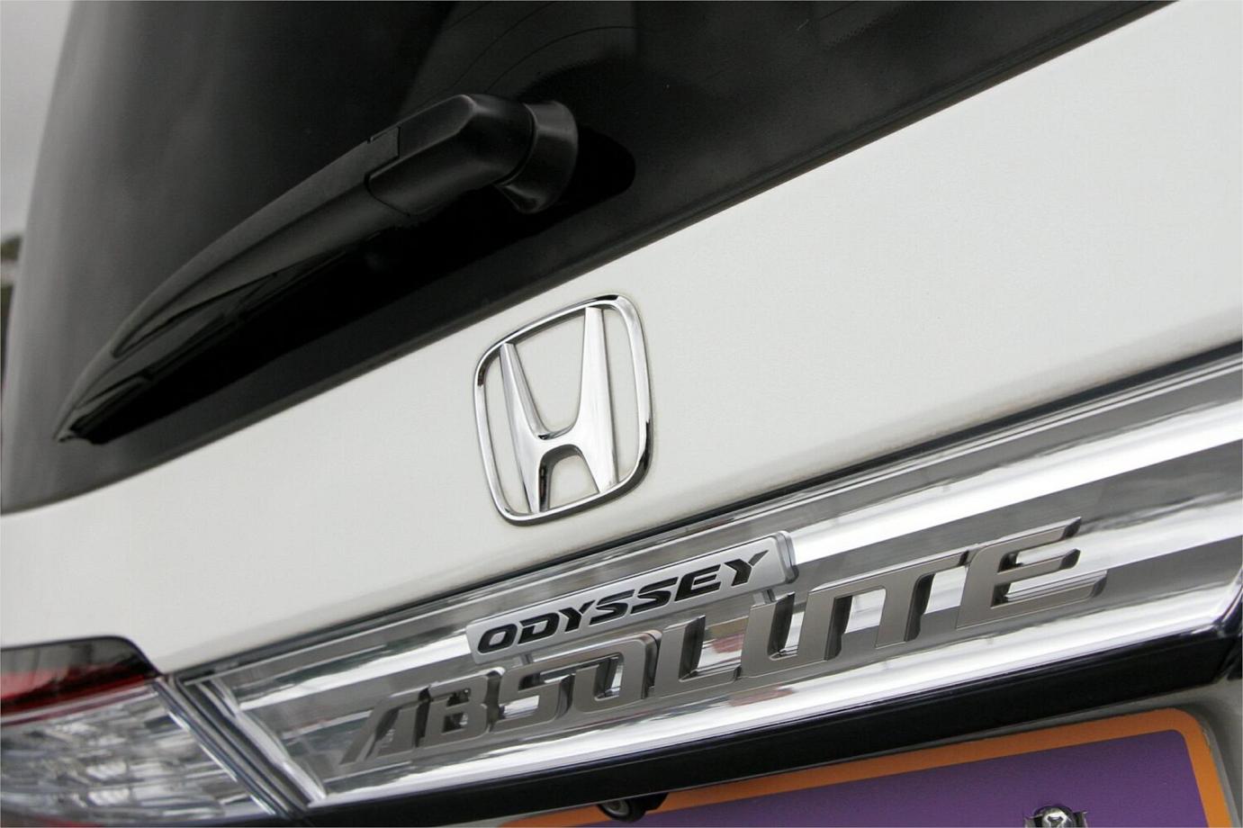 2016 Honda Odyssey Absolute-sensing Ex Package (hybrid)-9