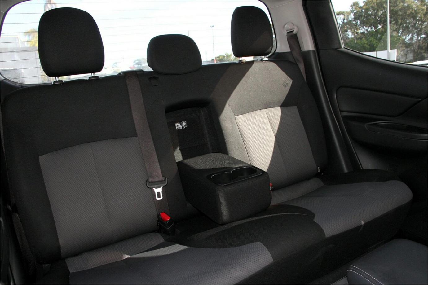 2021 Mitsubishi Triton Glx+-3