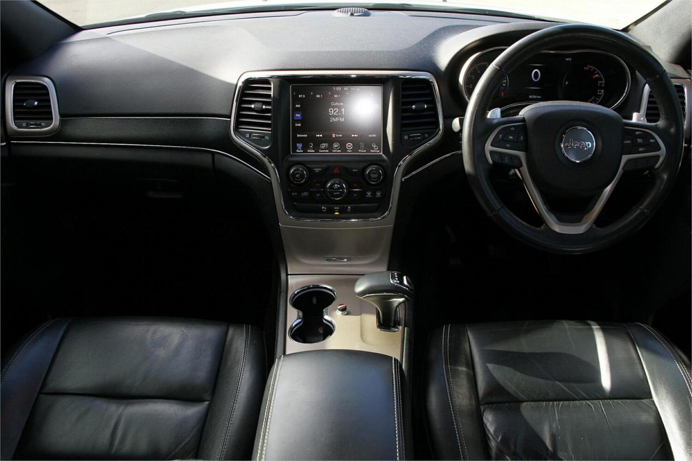 2015 Jeep Grand Cherokee Limited-22