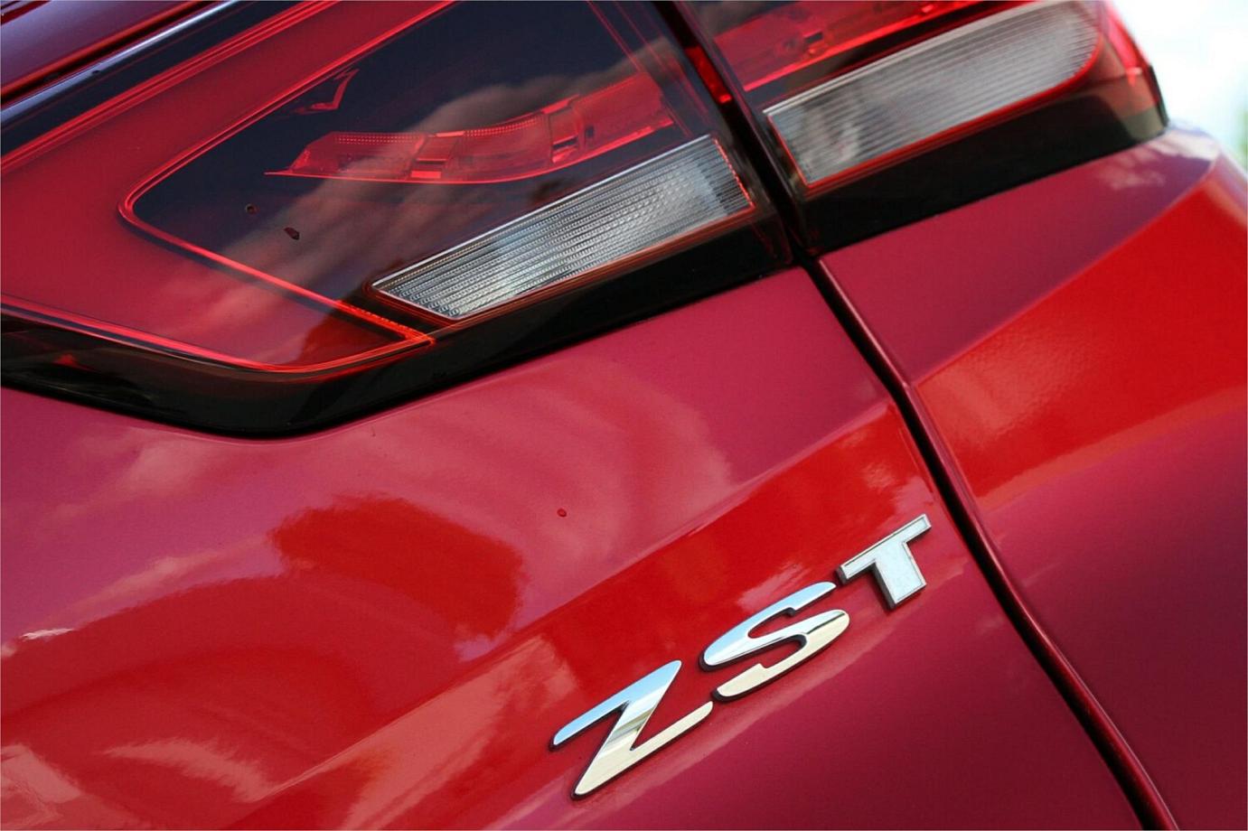 2021 Mg Zst Excite-18