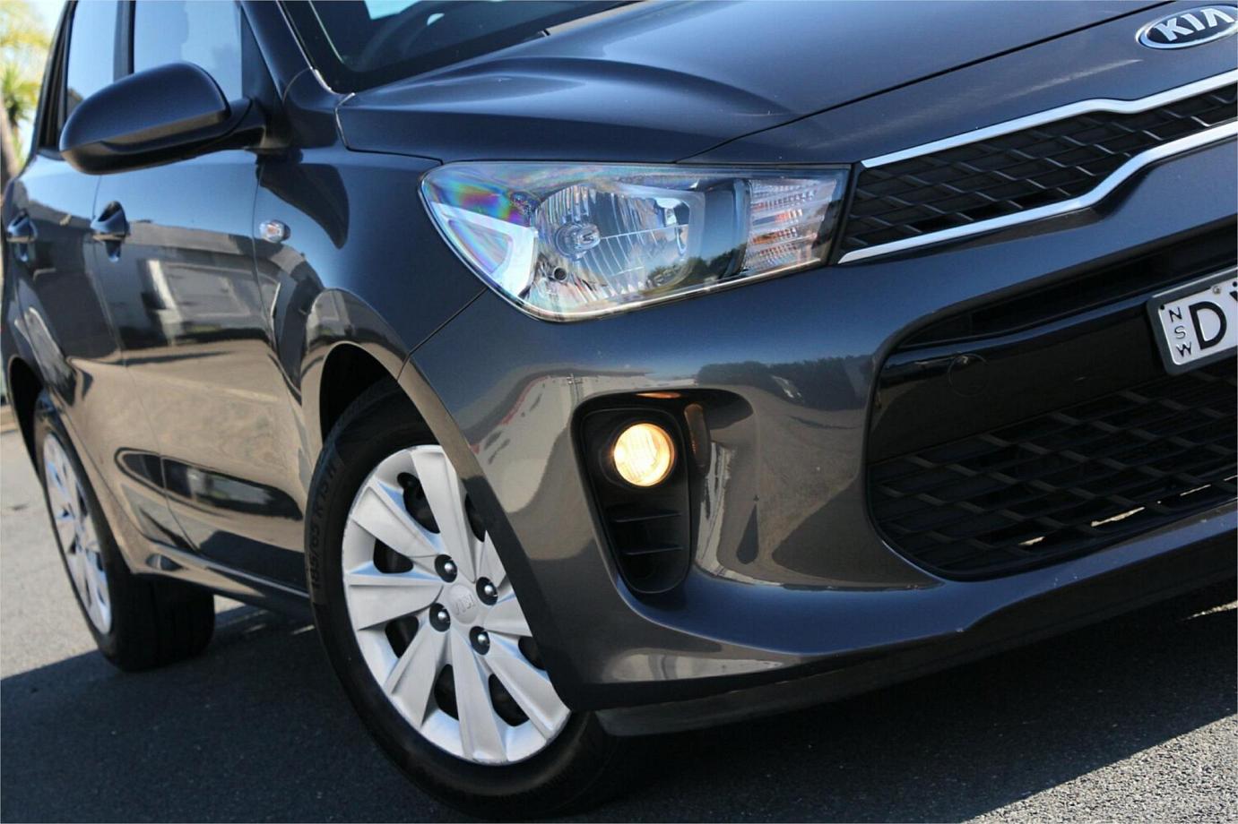 2017 Kia Rio S-12