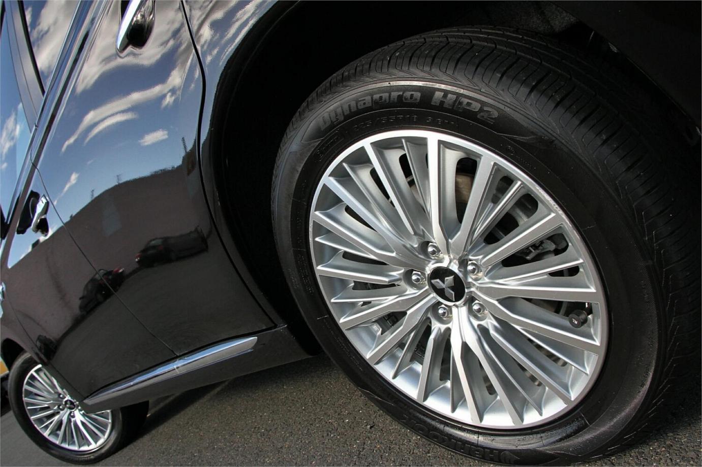 2019 Mitsubishi Outlander Phev Exceed-20