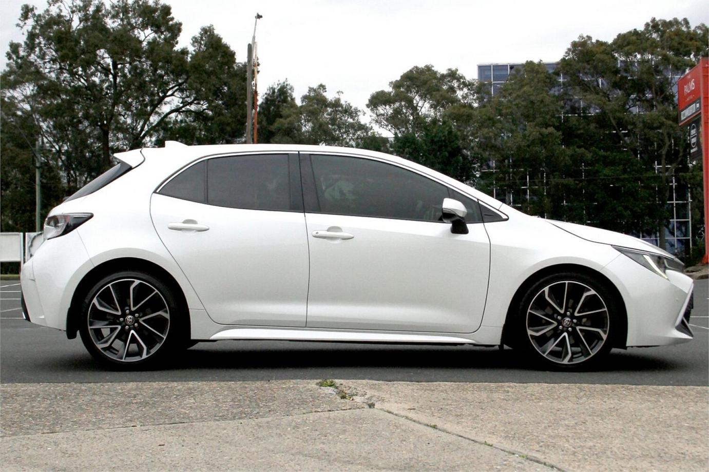 2019 Toyota Corolla Zr-17