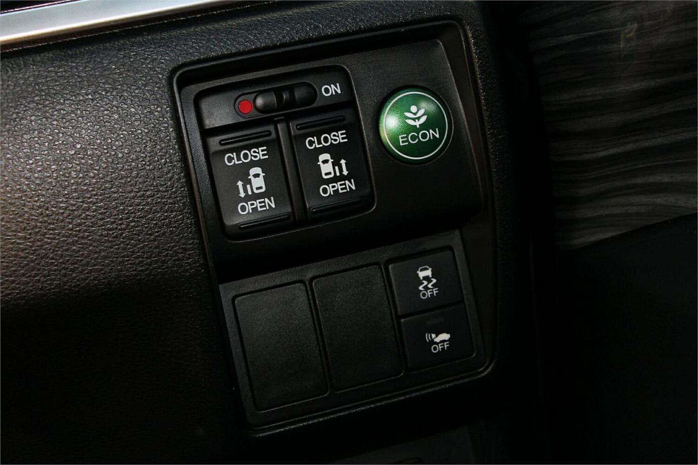 2017 Honda Odyssey Absolute-sensing (hybrid)-11