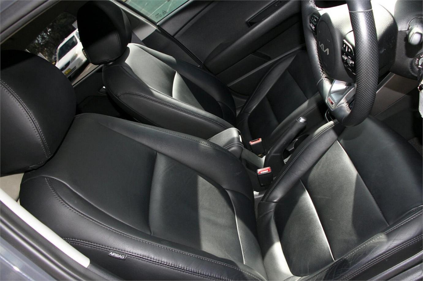 2021 Kia Rio Gt-line-2
