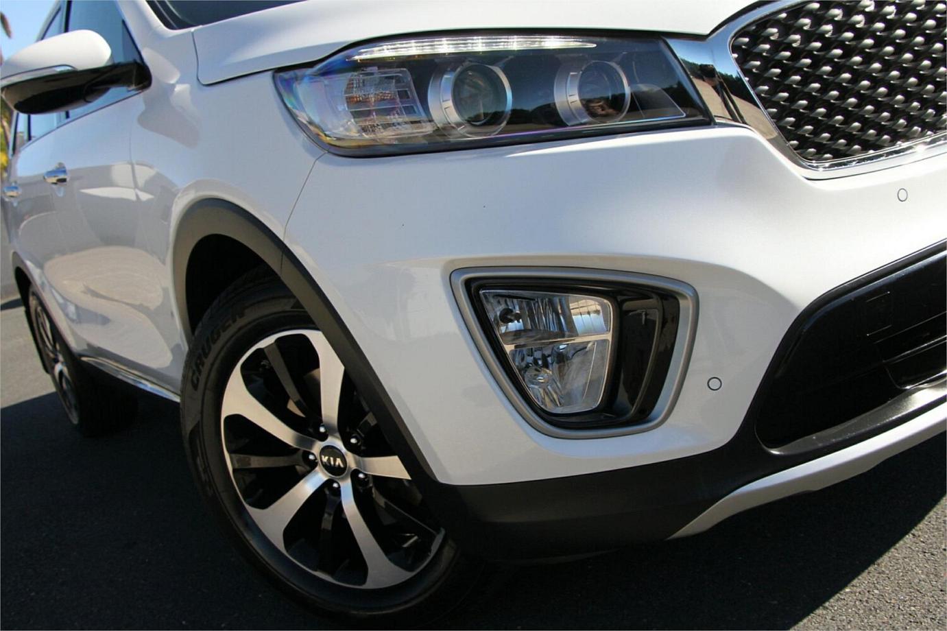 2017 Kia Sorento Sport-12