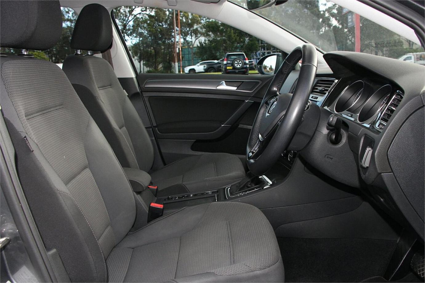 2020 Volkswagen Golf 110tsi Comfortline-25