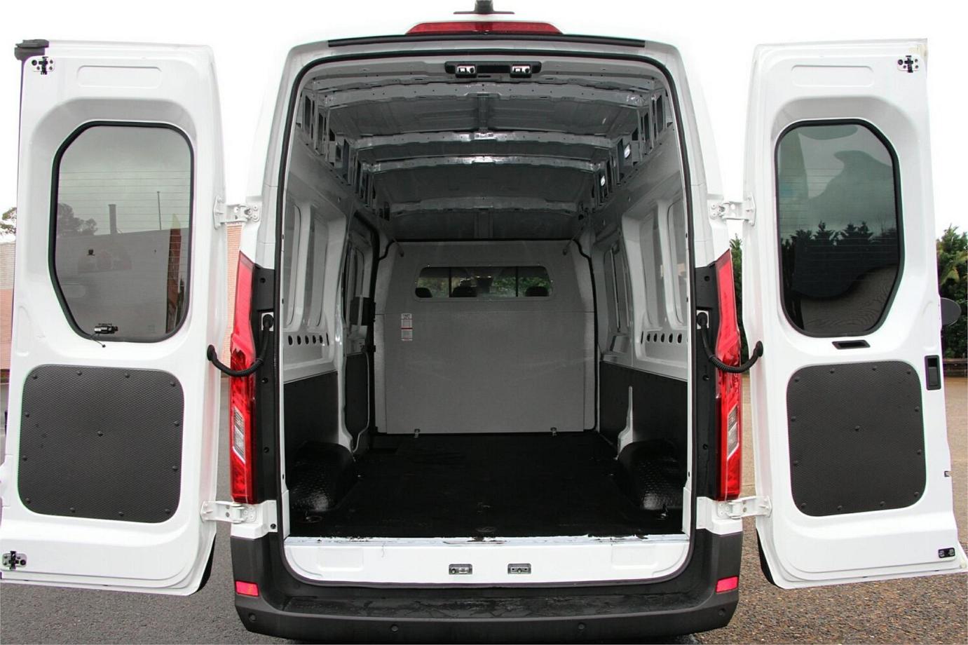 2022 Ldv Deliver 9-16