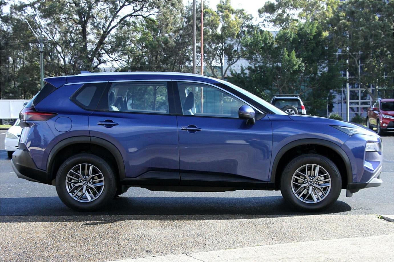 2023 Nissan X-trail St-13
