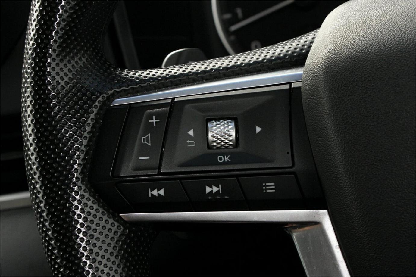 2023 Mitsubishi Outlander Es-9