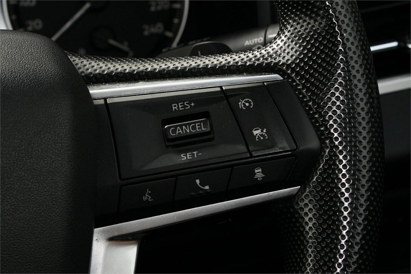 2023 Mitsubishi Outlander Es-10