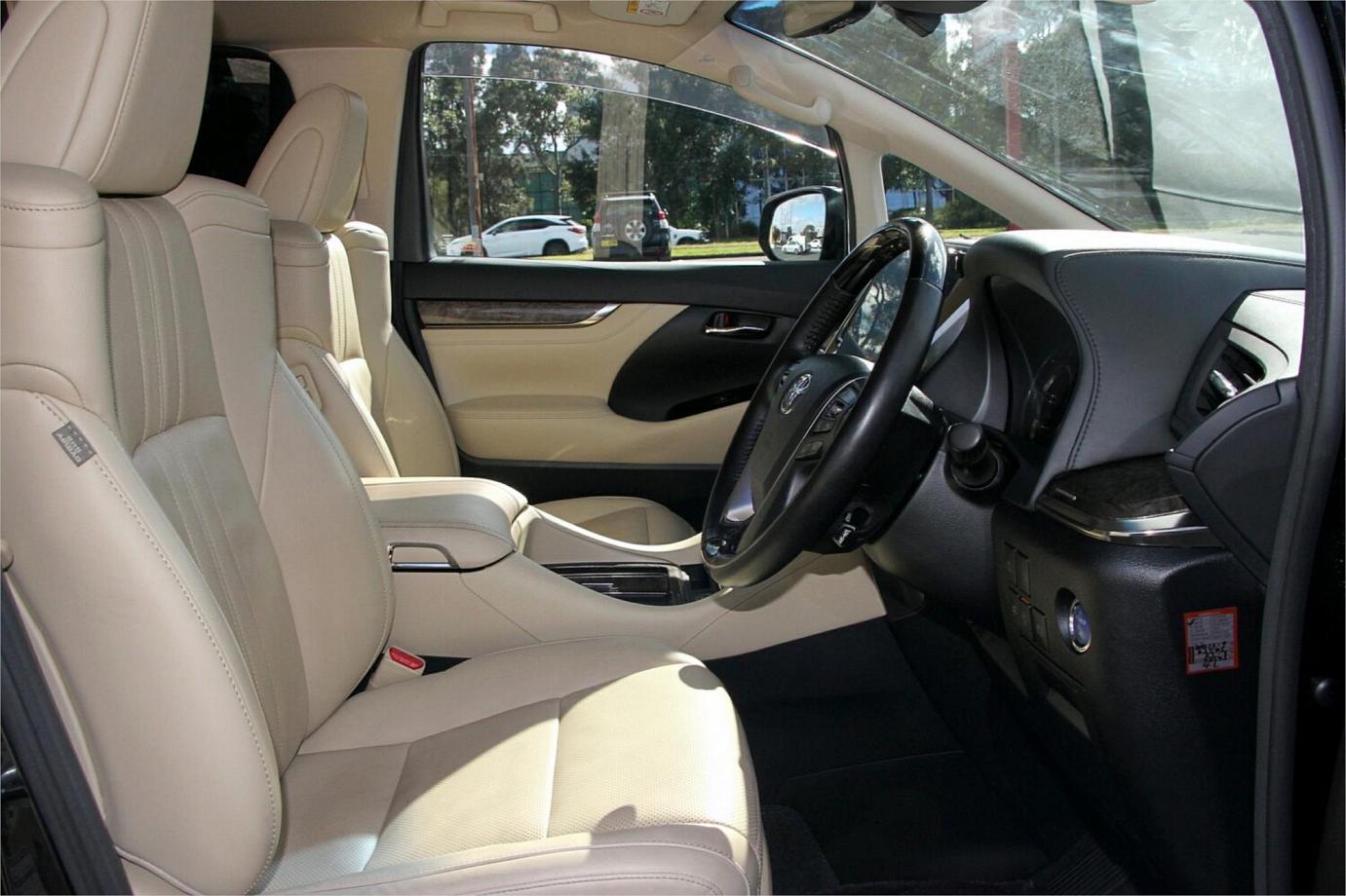 2020 Toyota Alphard Executive Lounge S Type (hybrid)-33