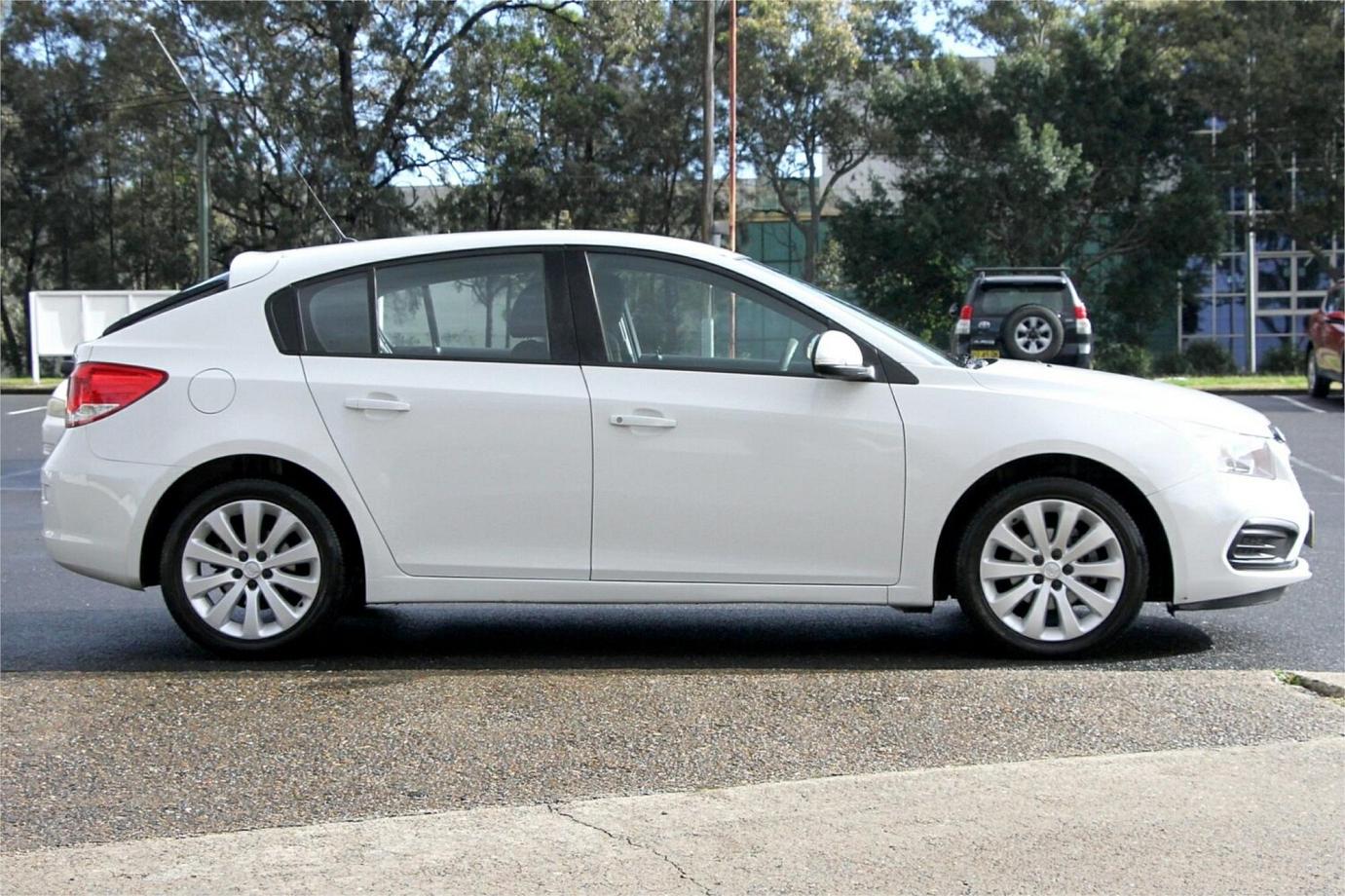 2016 Holden Cruze Equipe-11