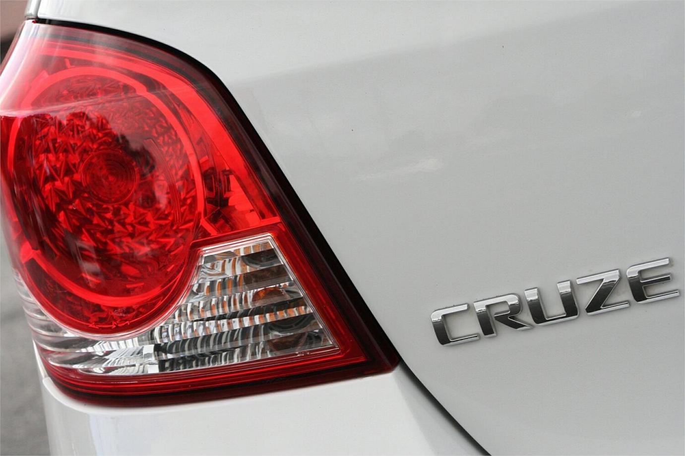 2016 Holden Cruze Equipe-17