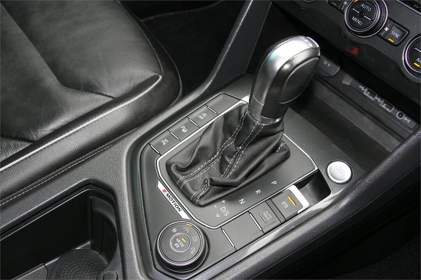 2018 Volkswagen Tiguan Wolfsburg Edition-8