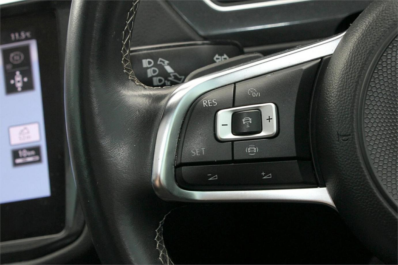2018 Volkswagen Tiguan Wolfsburg Edition-10