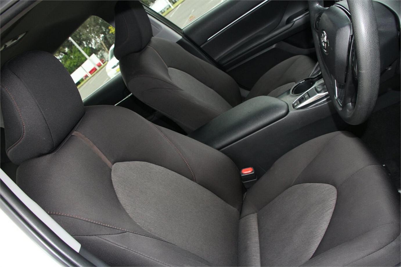 2019 Toyota Camry Ascent-2