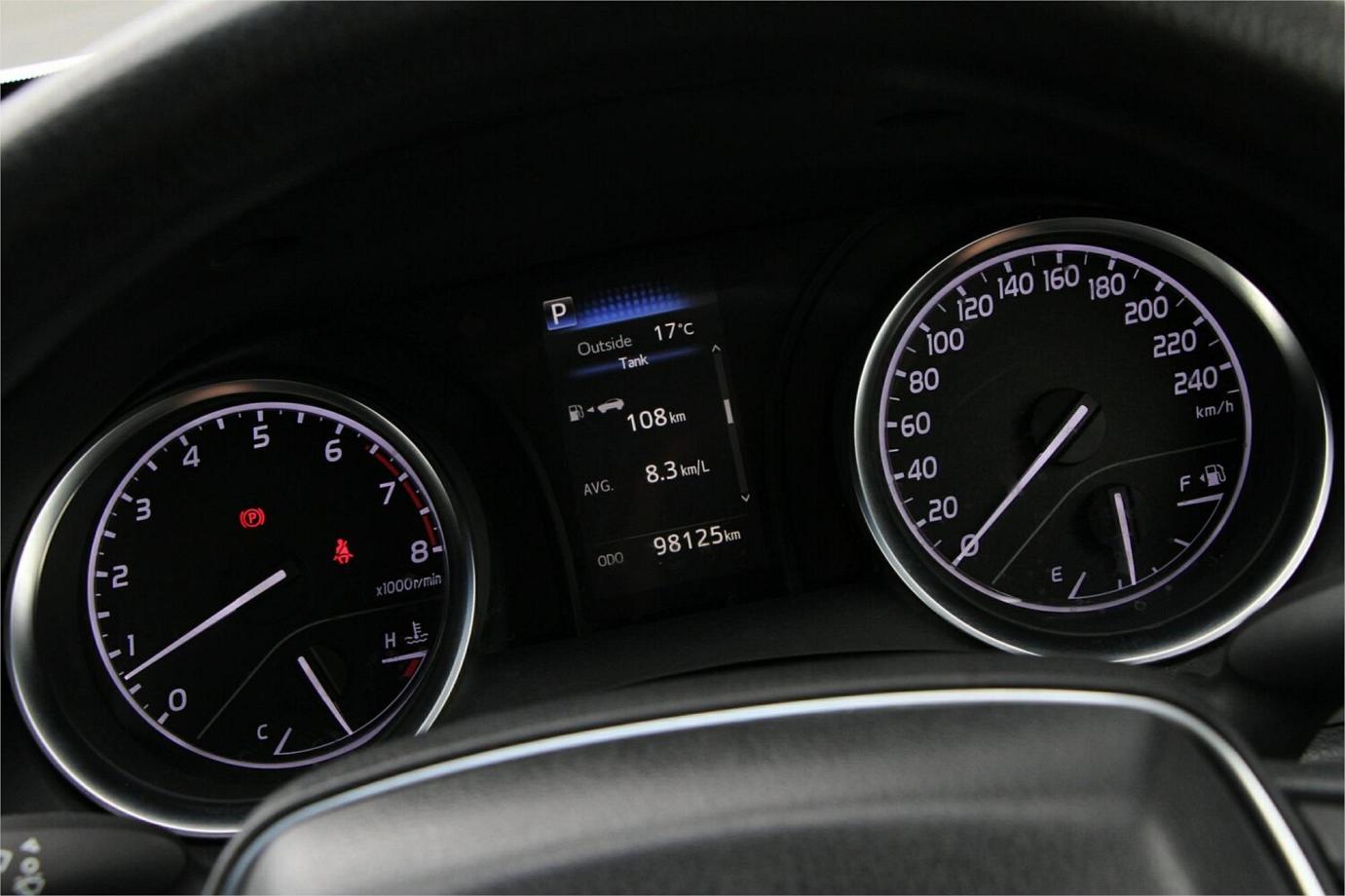 2019 Toyota Camry Ascent-4