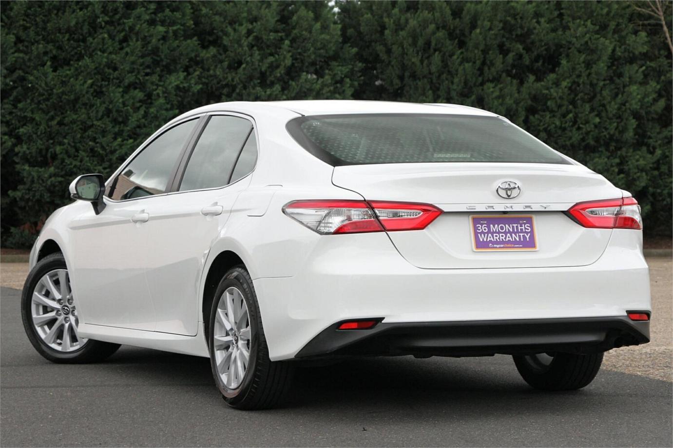 2019 Toyota Camry Ascent-18