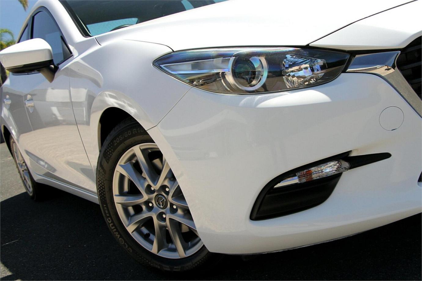 2018 Mazda 3 Neo Sport-12