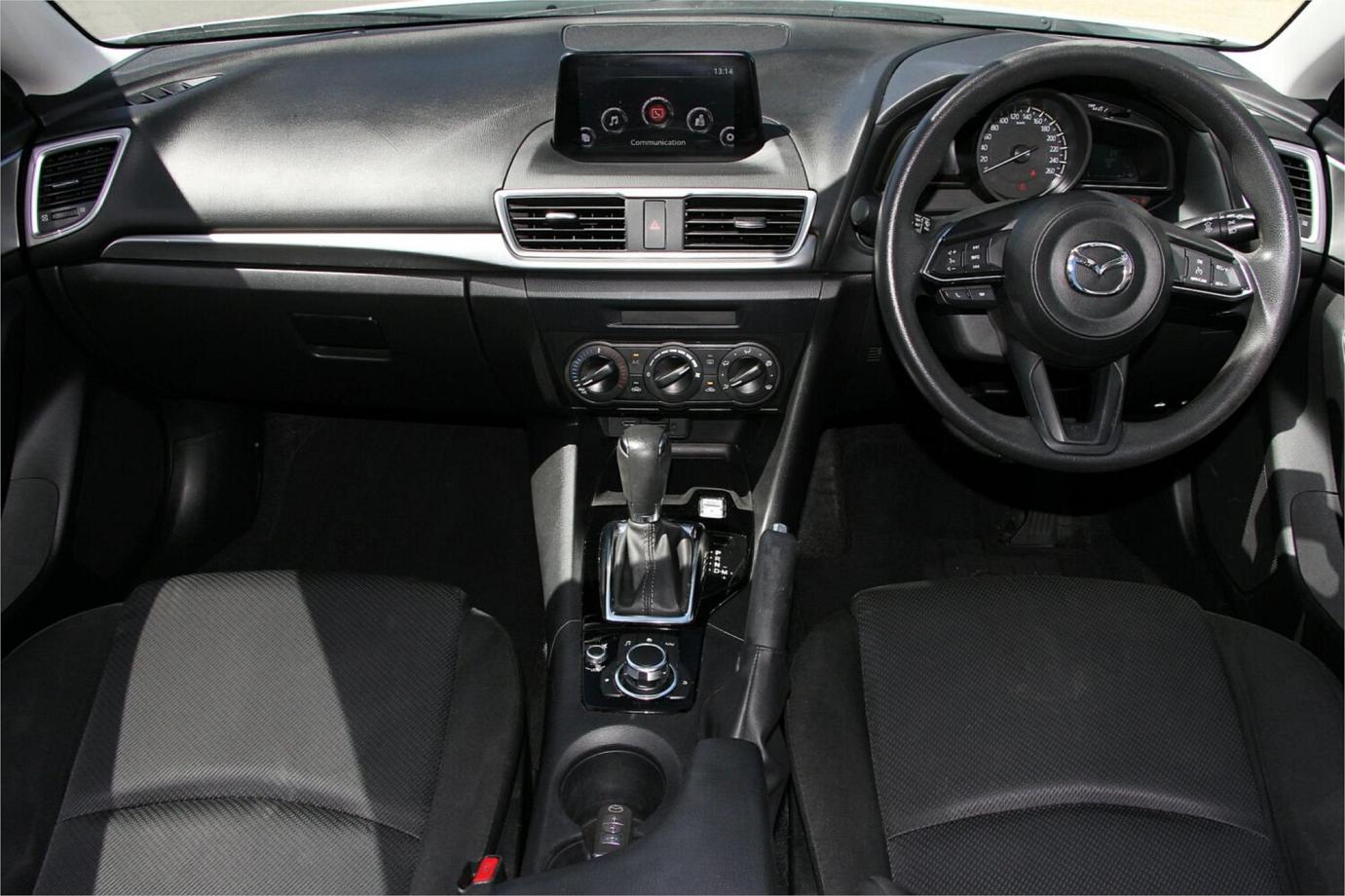 2018 Mazda 3 Neo Sport-22