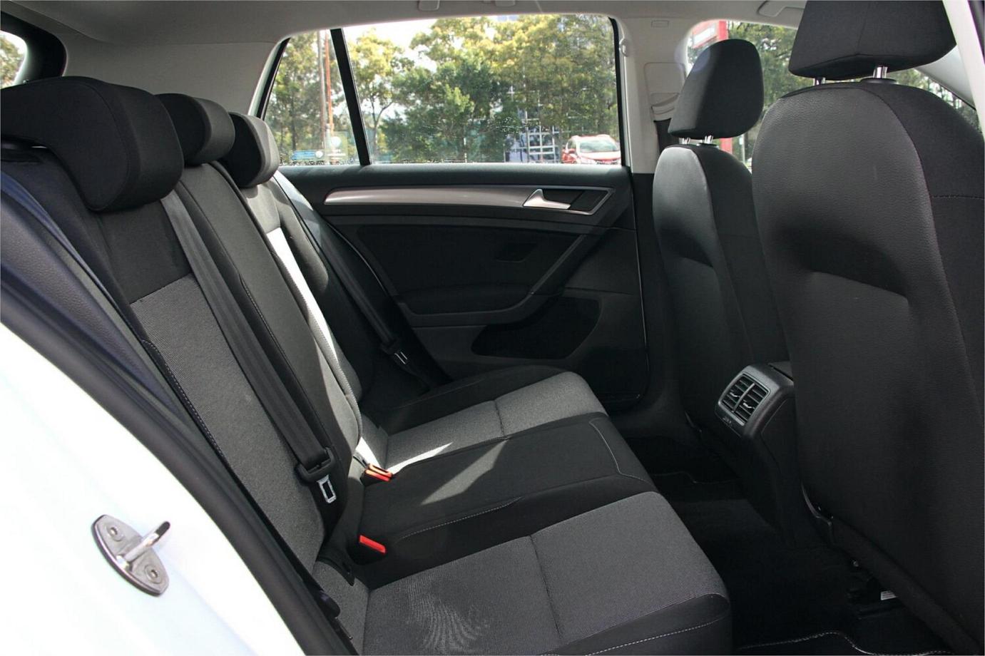 2015 Volkswagen Golf 92tsi Trendline-2