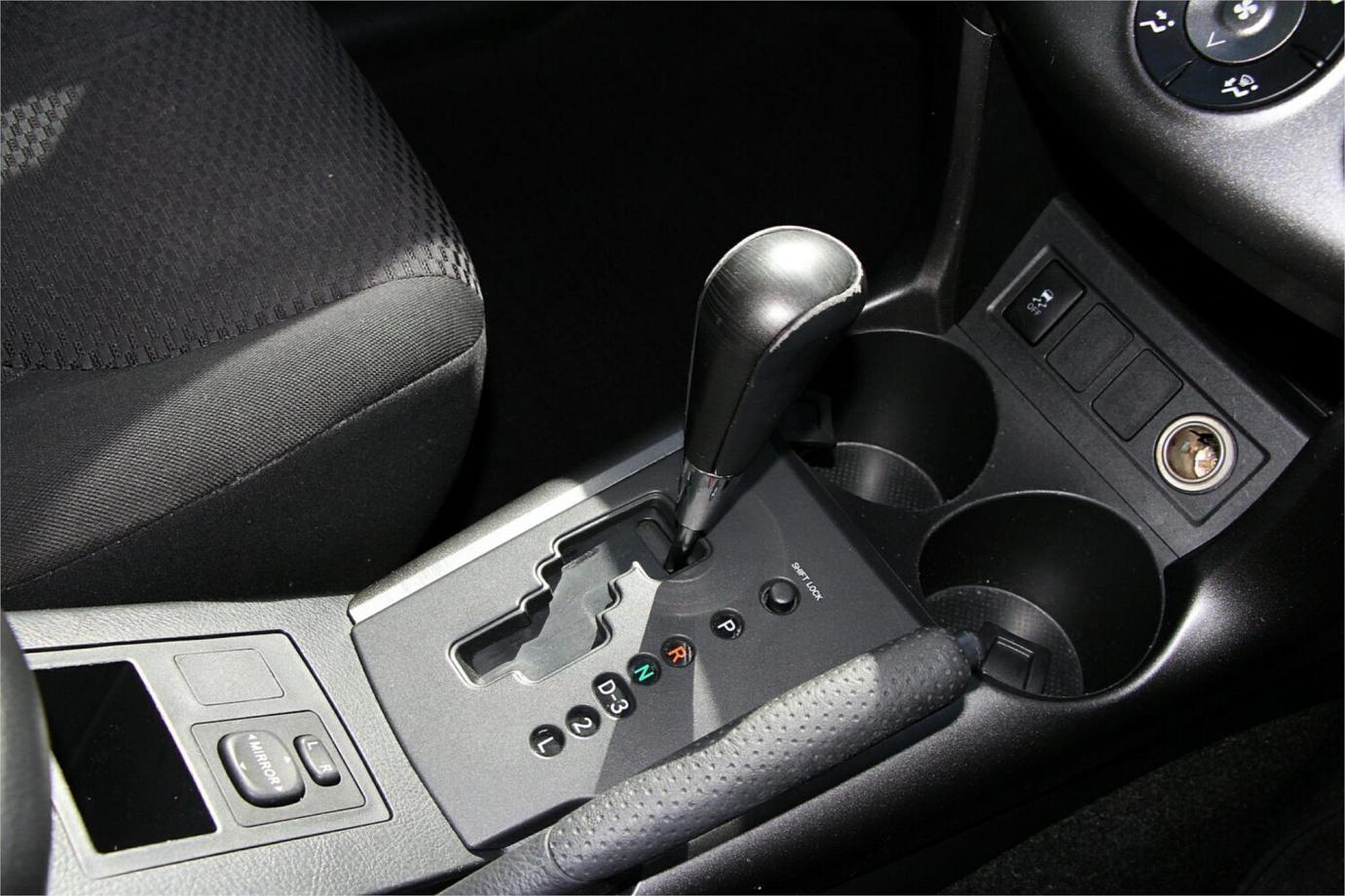 2012 TOYOTA RAV4 CRUISER-7