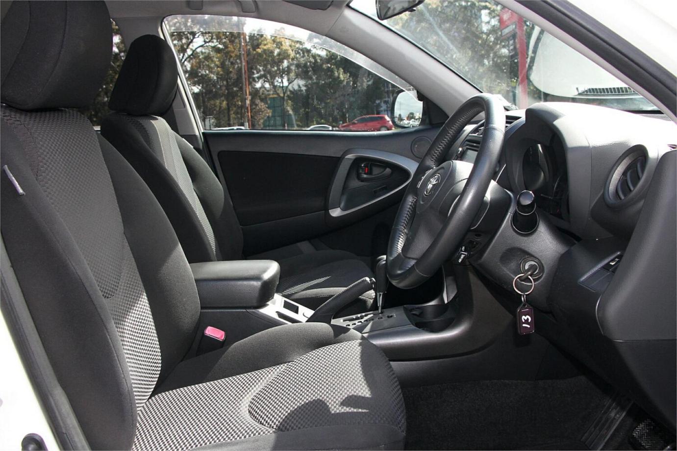 2012 TOYOTA RAV4 CRUISER-24