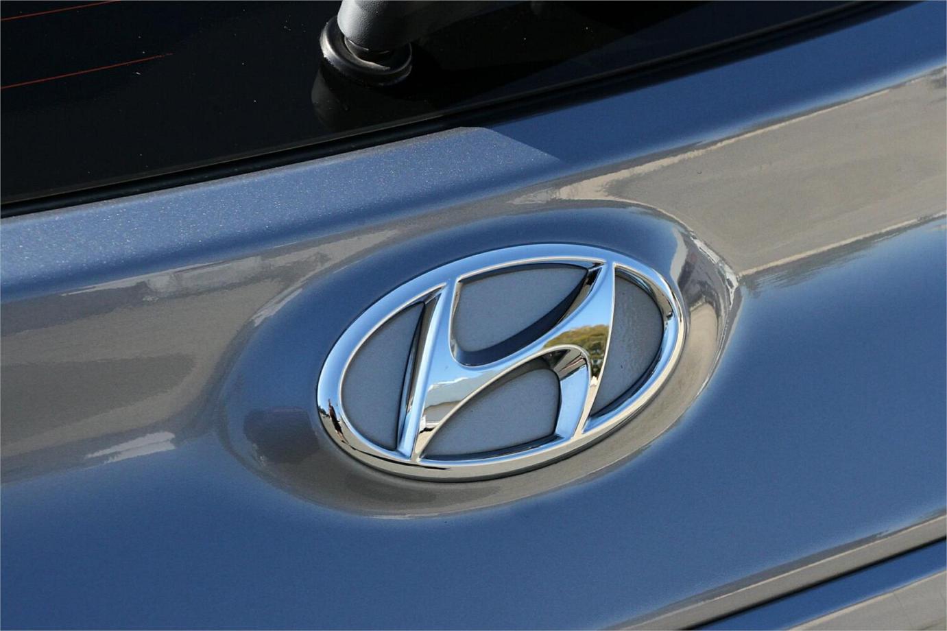 2020 Hyundai Kona Active-19