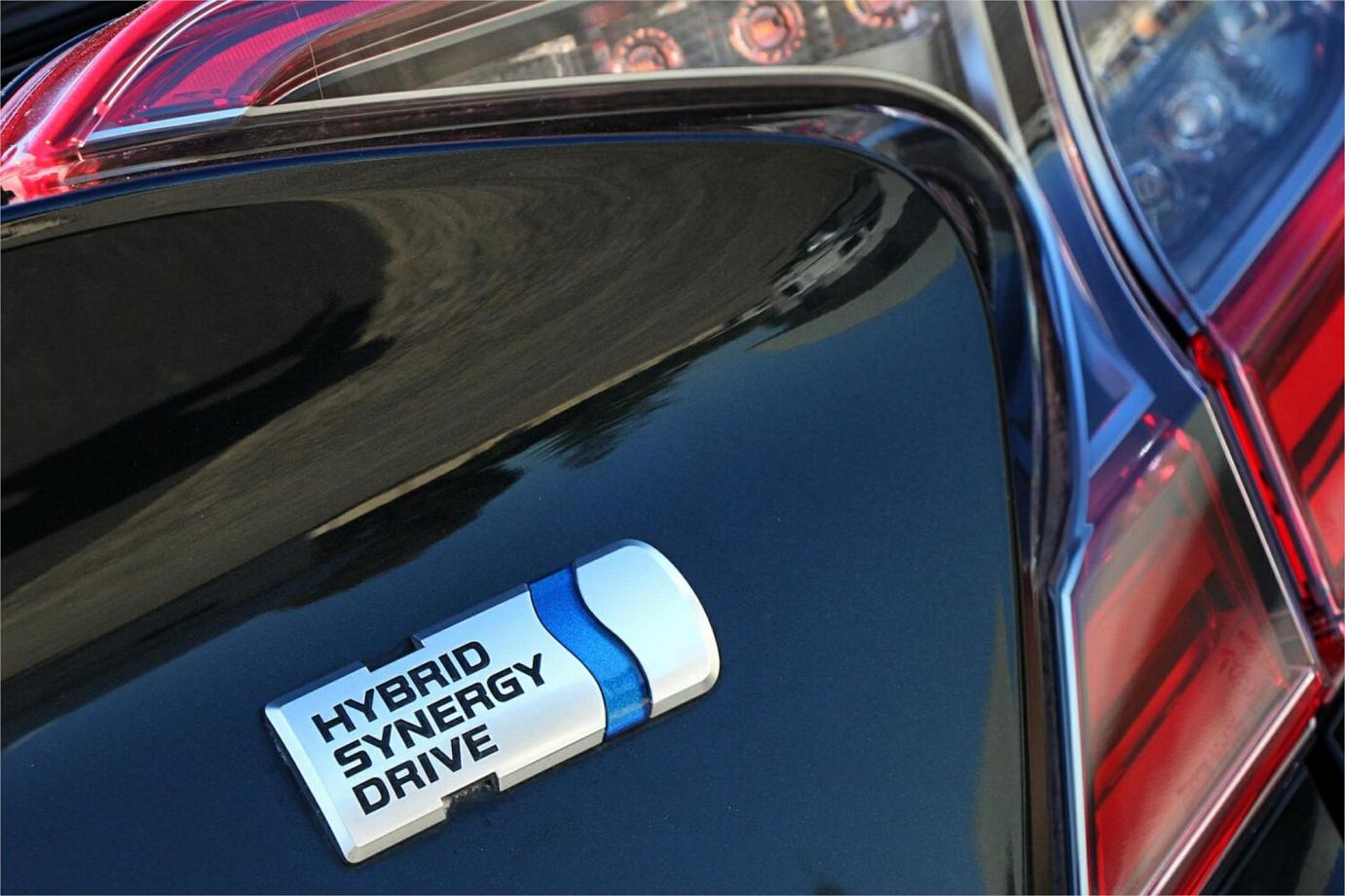 2018 TOYOTA C-HR G (HYBRID)-17