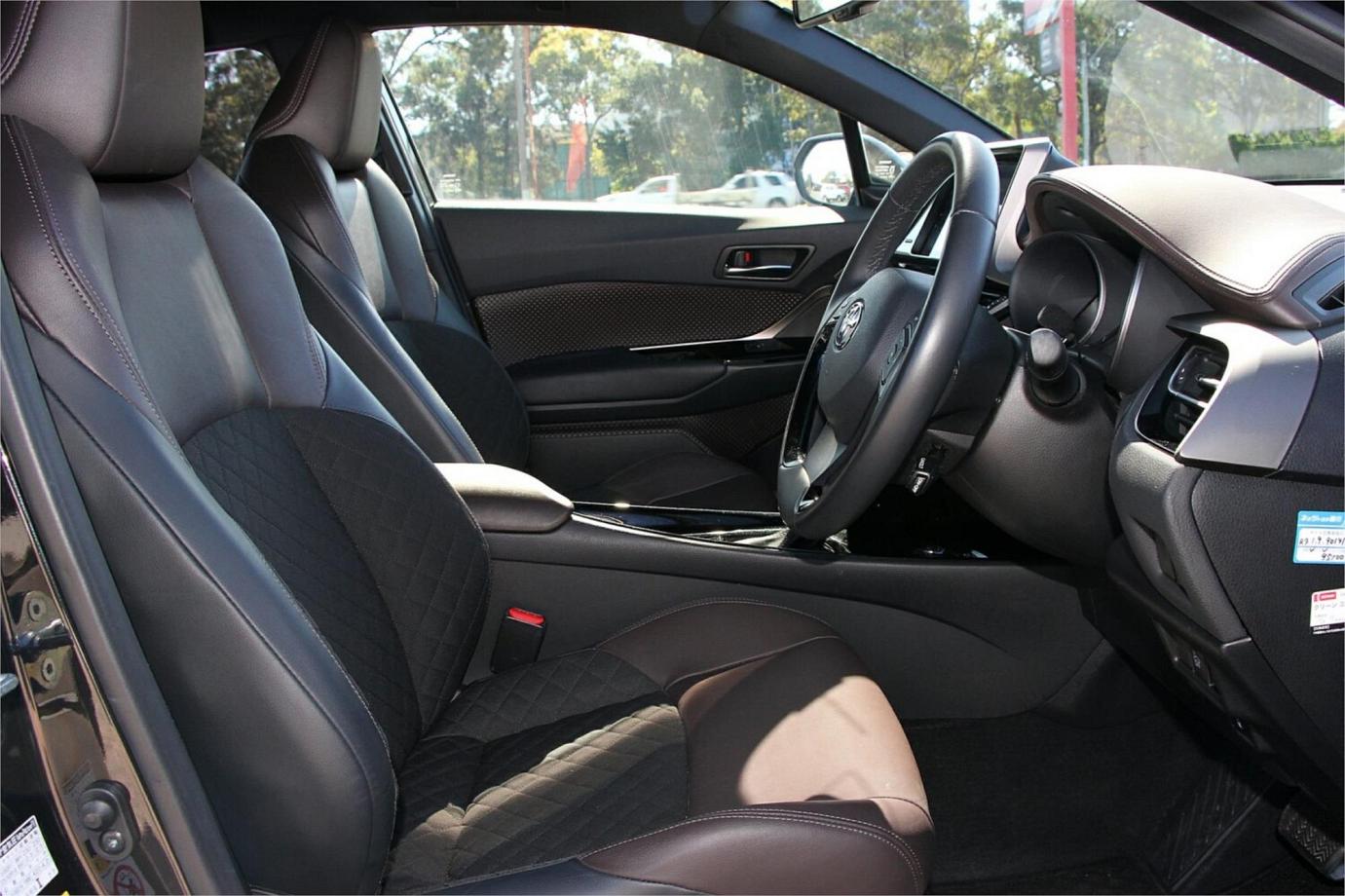 2018 TOYOTA C-HR G (HYBRID)-26