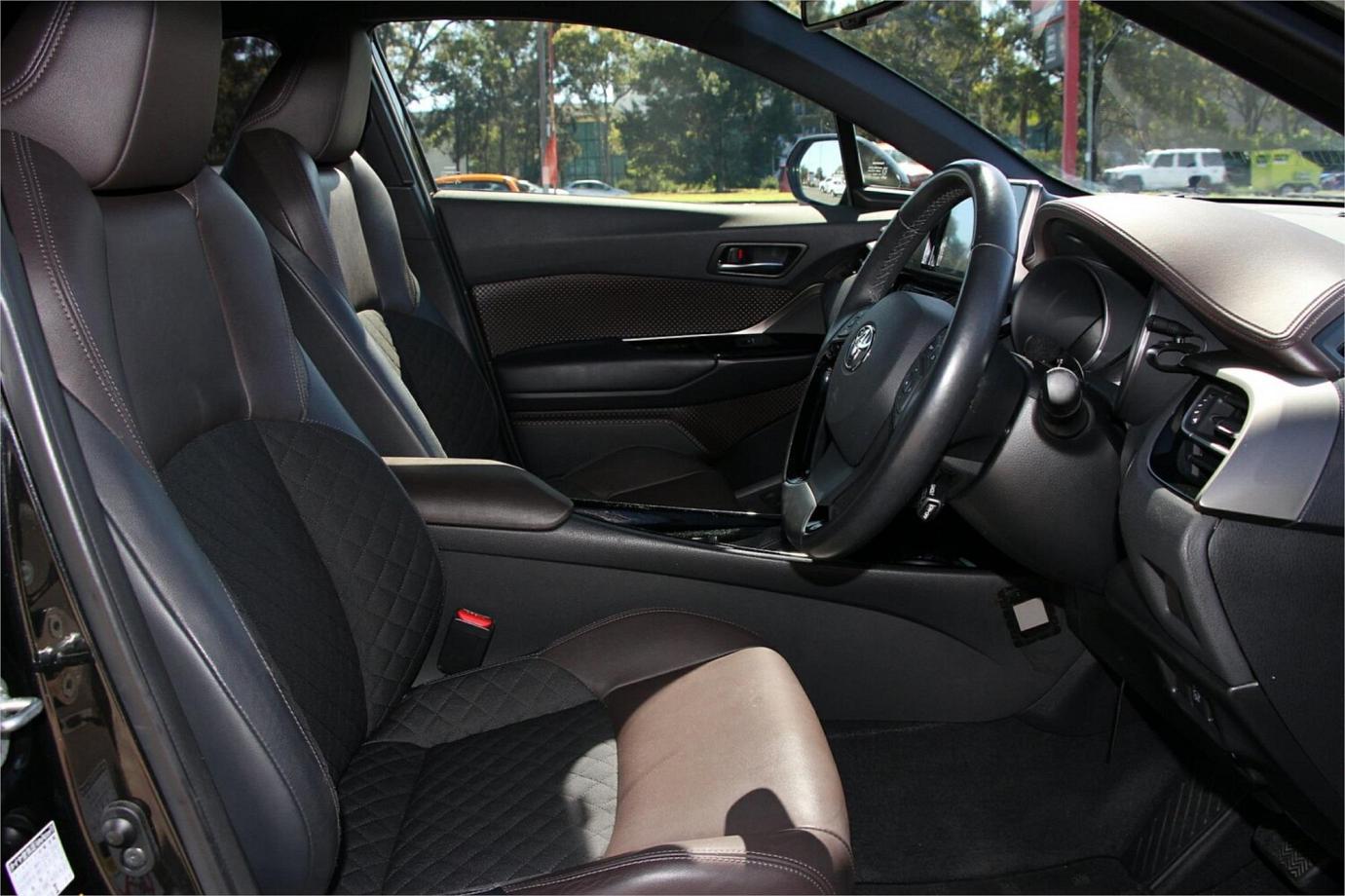 2018 TOYOTA C-HR G (HYBRID)-27