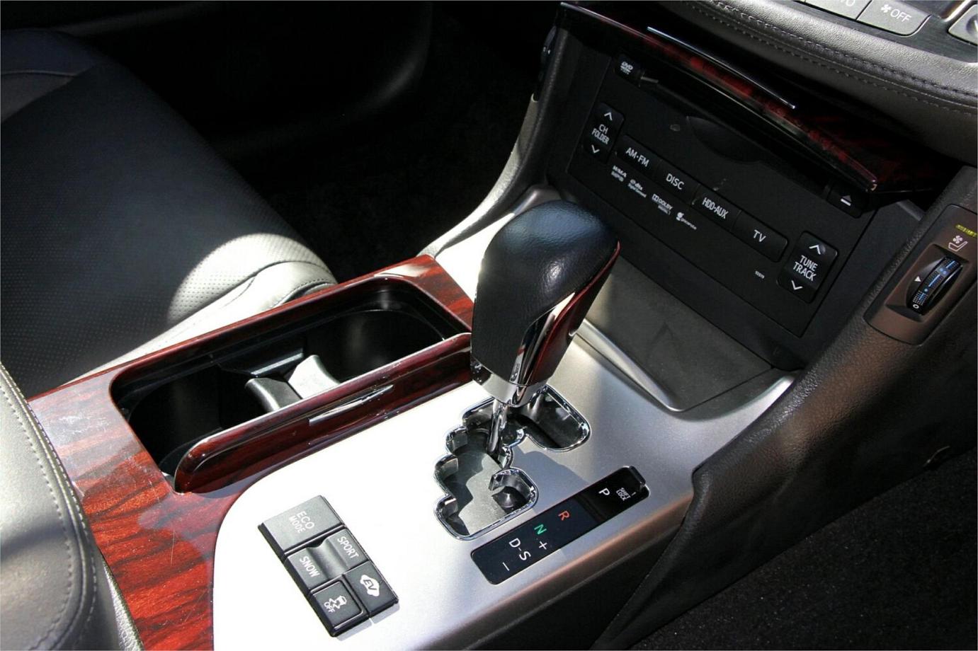 2011 Toyota Crown G (hybrid)-11