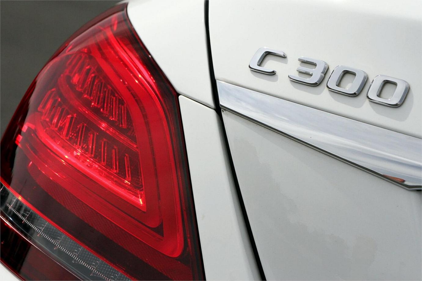 2018 Mercedes-benz C-class C300-18