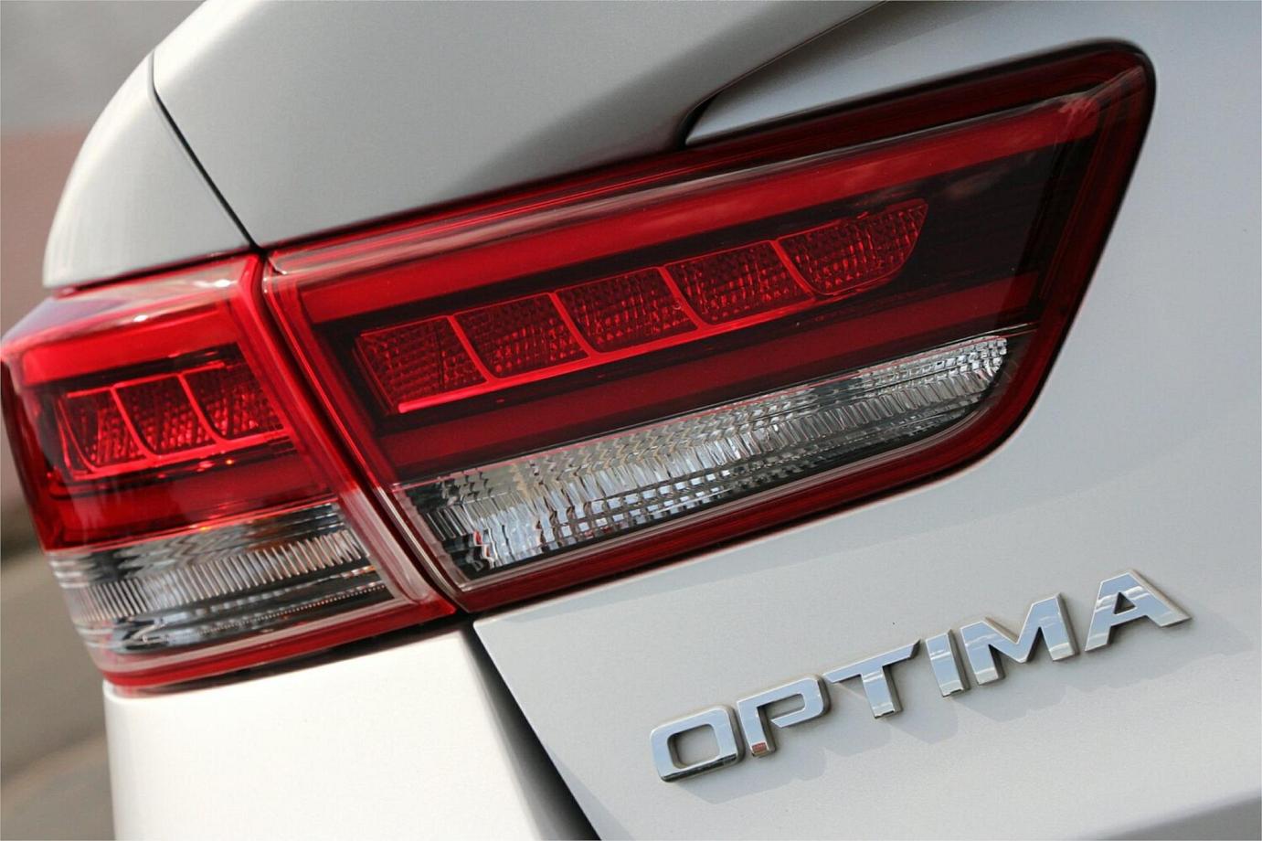 2016 Kia Optima Gt-18
