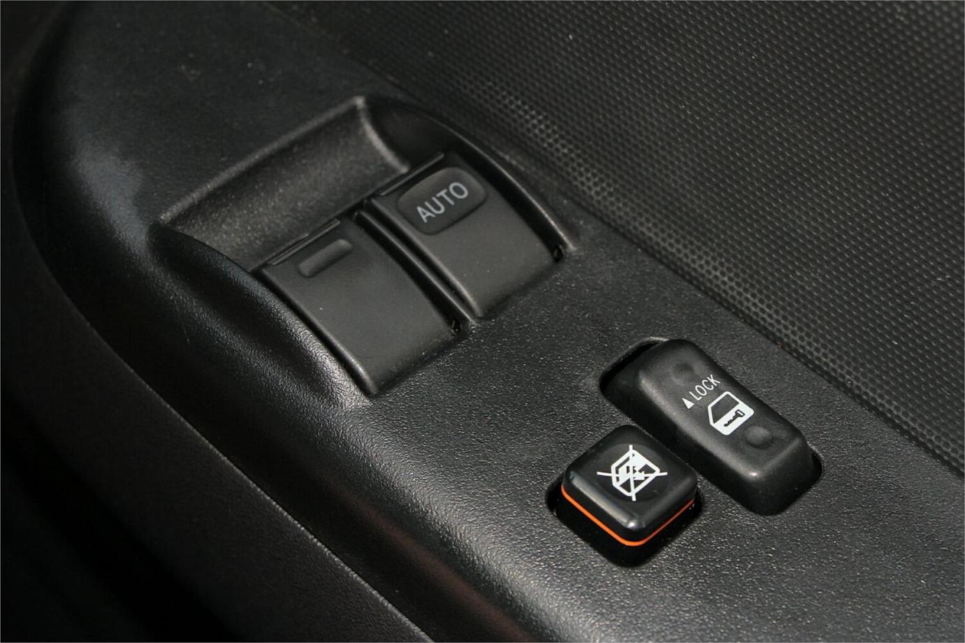2020 Toyota Hiace Dx (camper Kit)-11