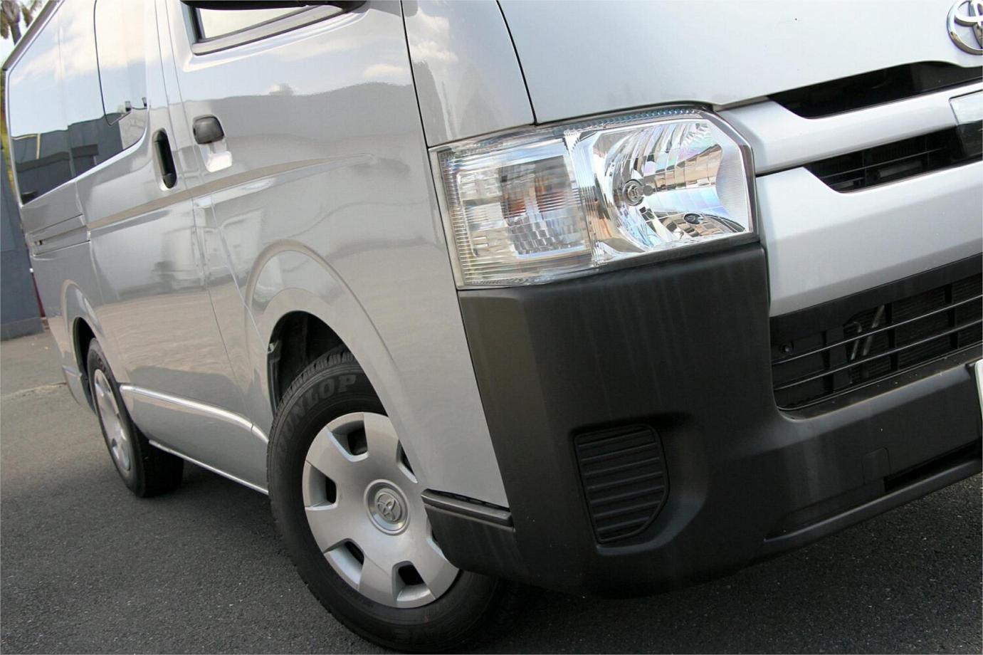 2020 Toyota Hiace Dx (camper Kit)-12