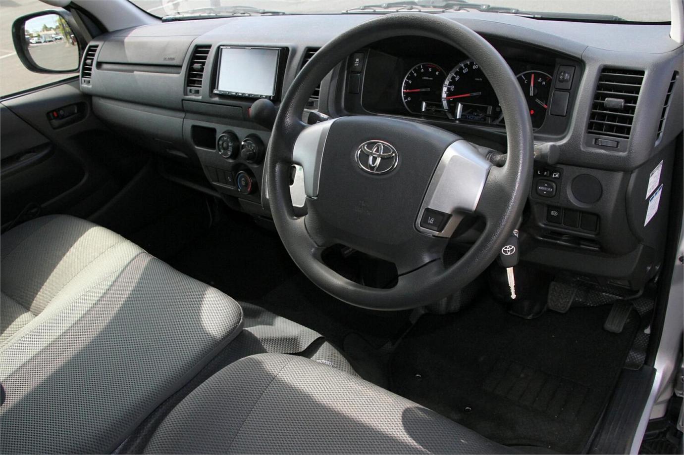 2020 Toyota Hiace Dx (camper Kit)-22