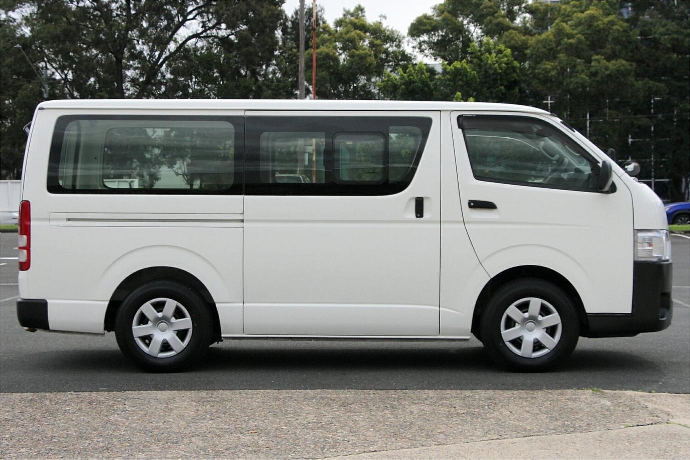 2018 Toyota Hiace Dx (camper Kit)-13