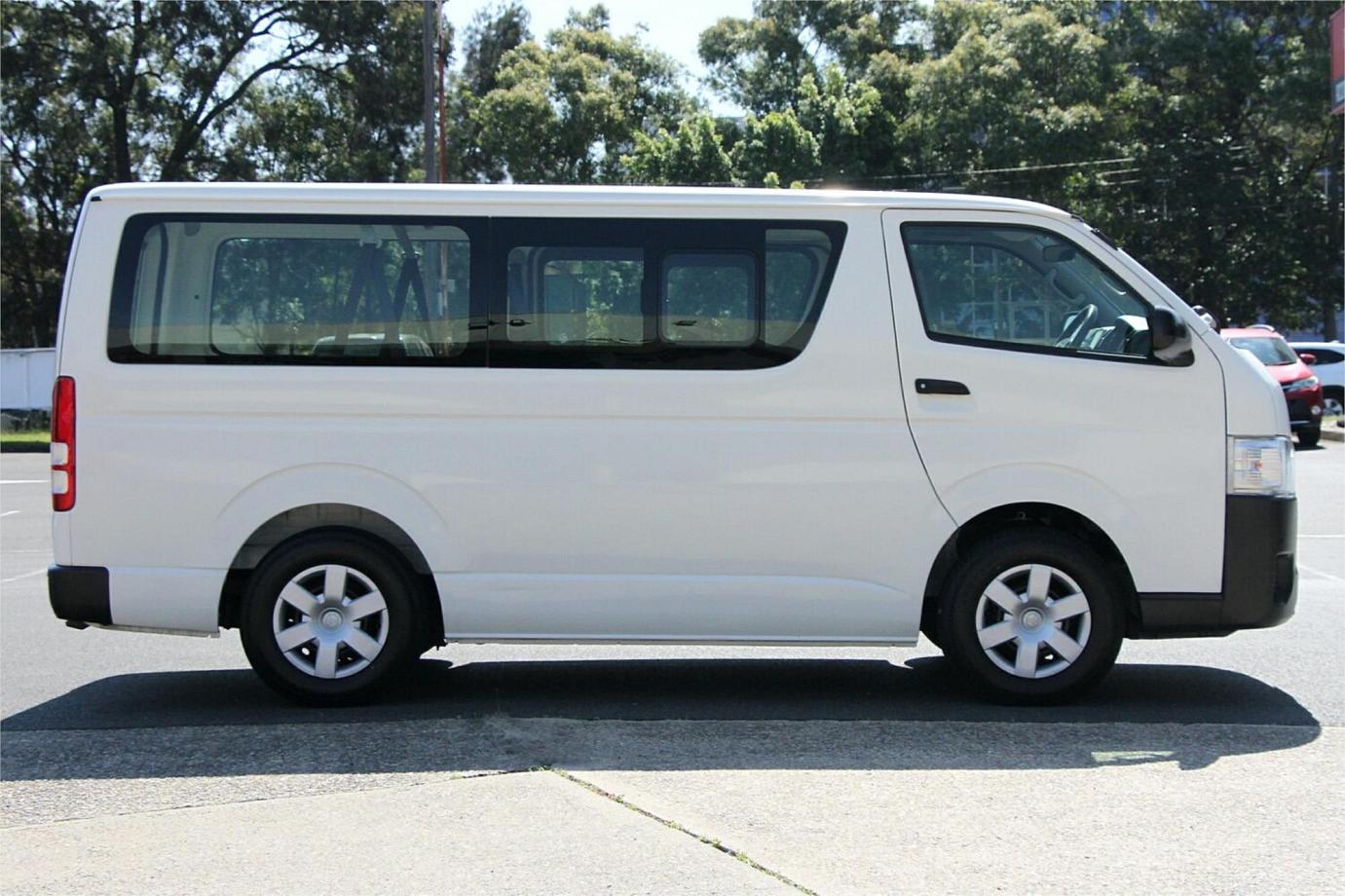 2018 Toyota Hiace Dx (camper Kit)-13