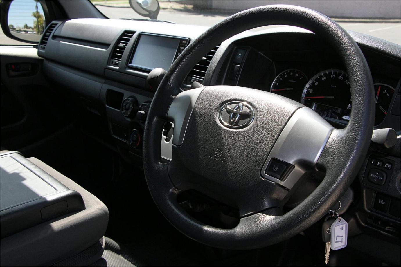 2019 Toyota Hiace Dx (camper Kit)-24
