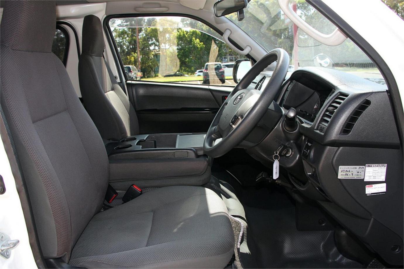 2020 Toyota Hiace Dx Gl Package (camper Kit)-27