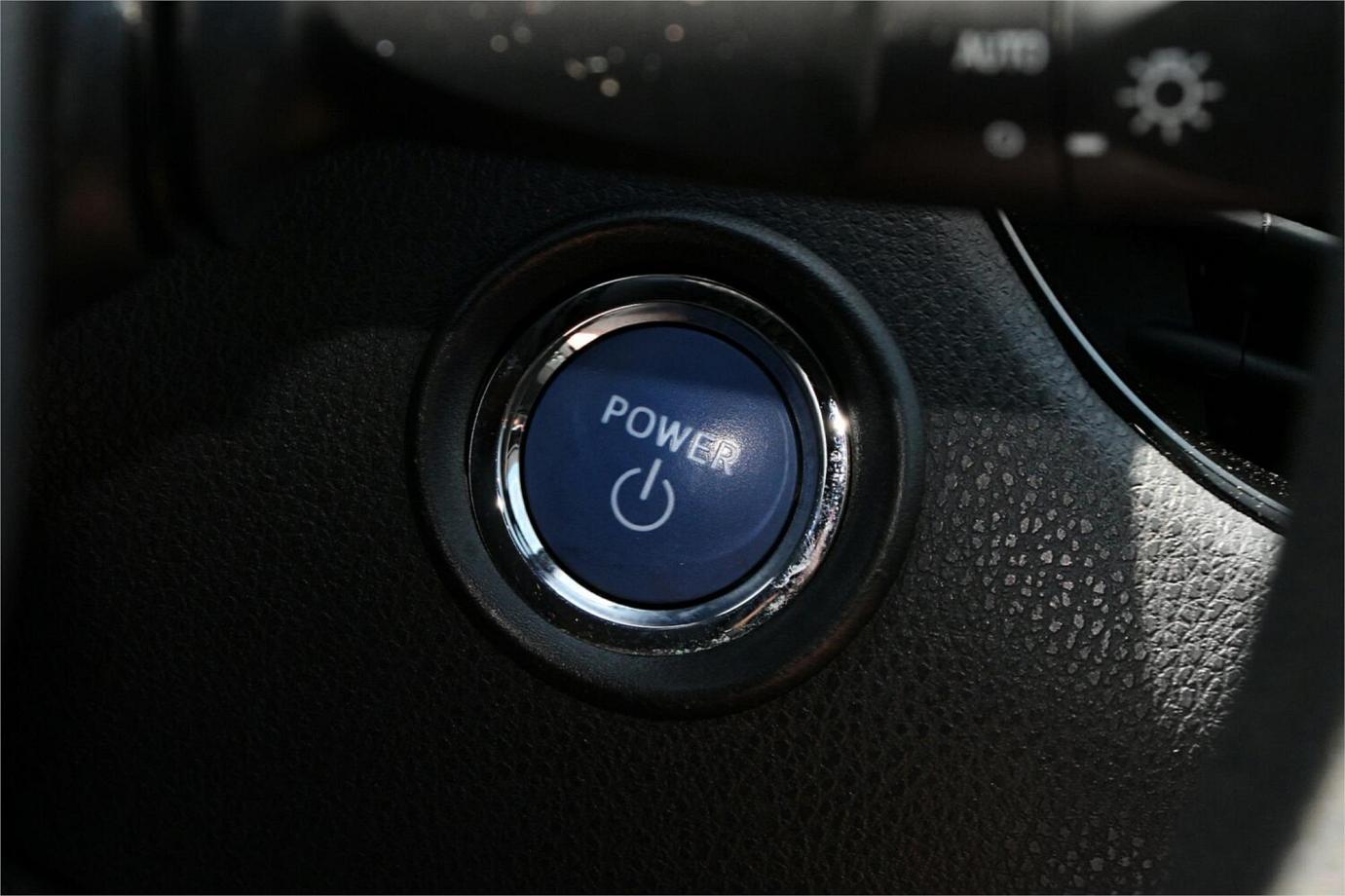 2019 TOYOTA C-HR S (HYBRID)-10