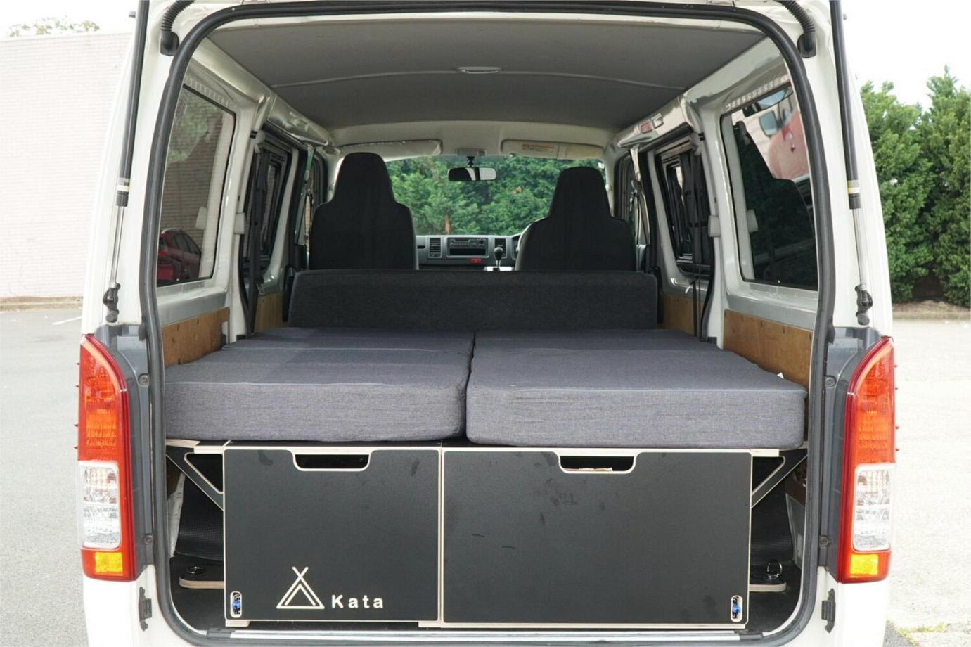 2019 Toyota Hiace Dx Gl Package (camper Kit)-10 2019 Toyota Hiace Dx Gl Package (camper Kit)-10