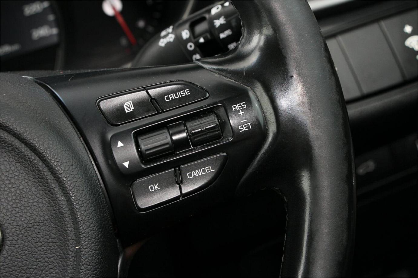 2017 Kia Sorento Sli-7